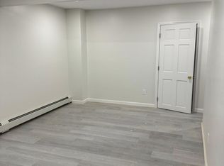 951 Haverstraw Rd, Suffern, NY 10901