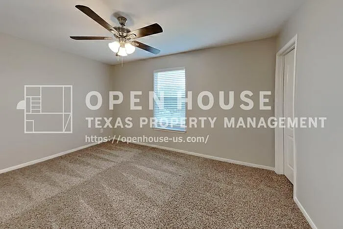 7906 Buffalo View Ln — Photo 16