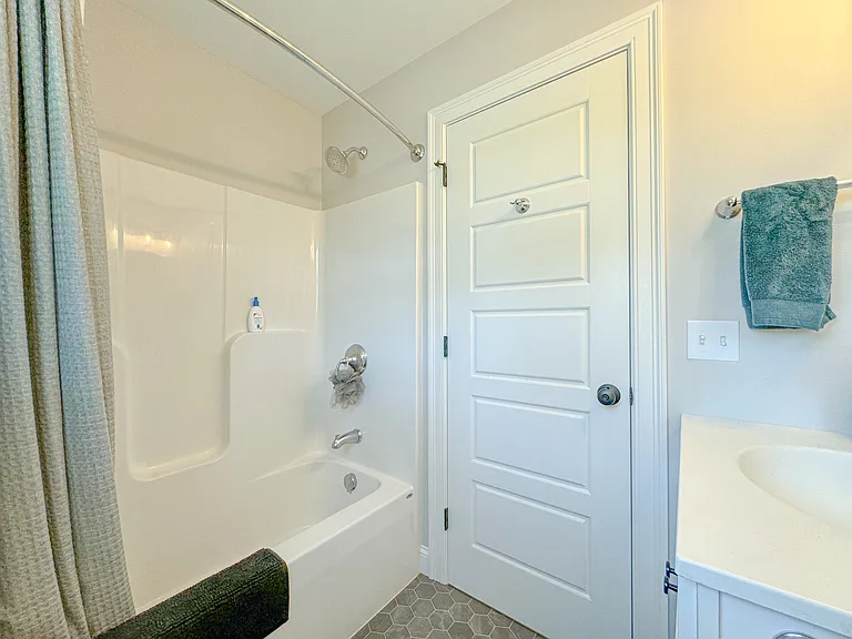 53 Aster Ln #2 — Photo 43