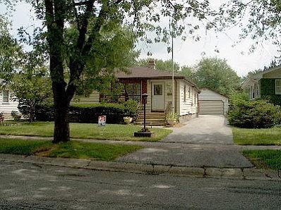 1st image of 943 N Oakwood St