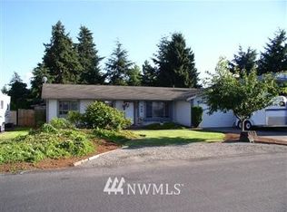 812 136th St S, Tacoma, WA 98444