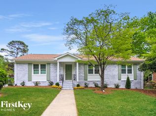 1516 Gracewood Dr, Greensboro, NC 27408