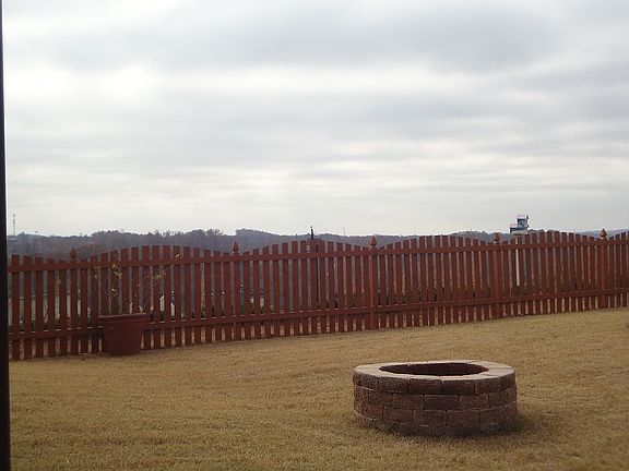 Back Yard w/ Amazing Vue