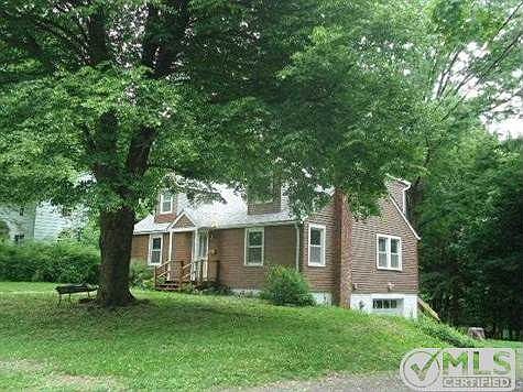 1st image of 48 N Manheim Blvd