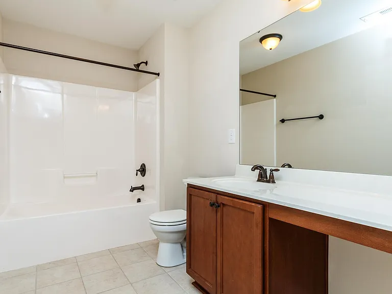 205 Roundhouse Ln — Photo 22