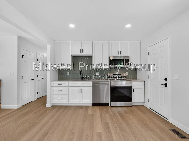 13 S Perry Cir — Photo 14