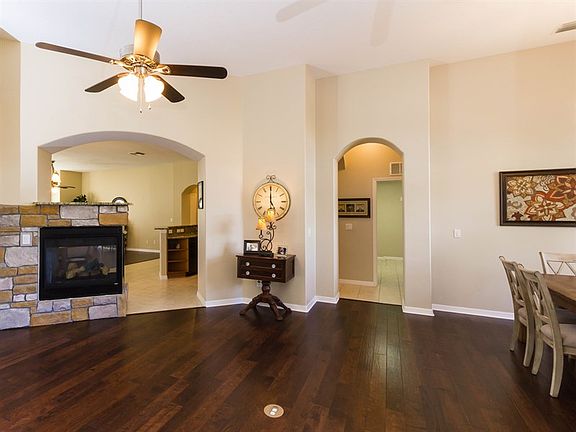 4th image of 27501 Discover Ct