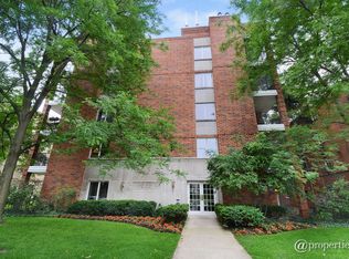 2720 Central St APT 3A, Evanston, IL 60201