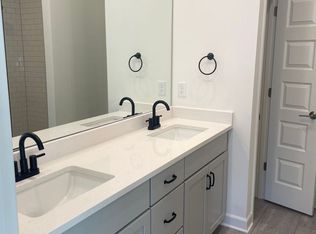 16173 Fontana St, Overland Park, KS 66085