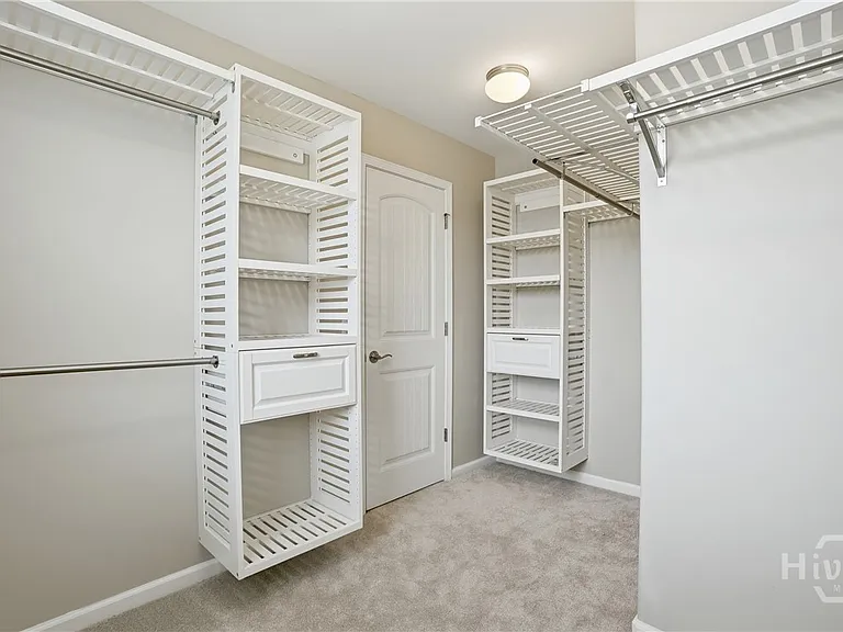 75 Pomona Cir — Photo 17