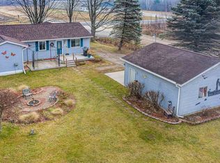 3016 W Coolidge Rd, Beaverton, MI 48612