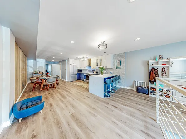1615 Bergen Street image 3 of 22