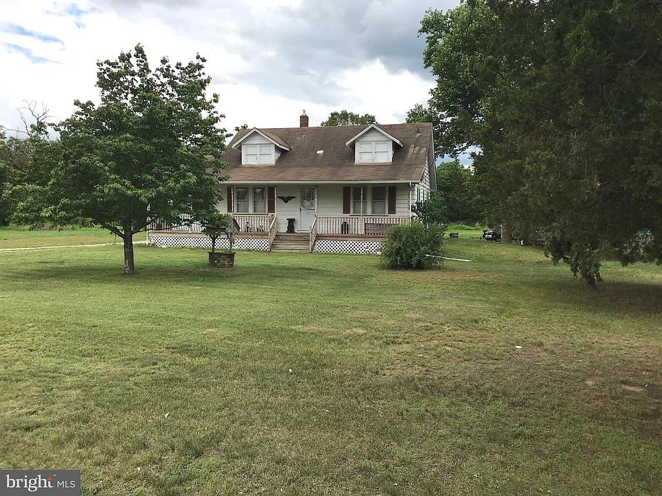 2nd image of 2035 W Garden Rd