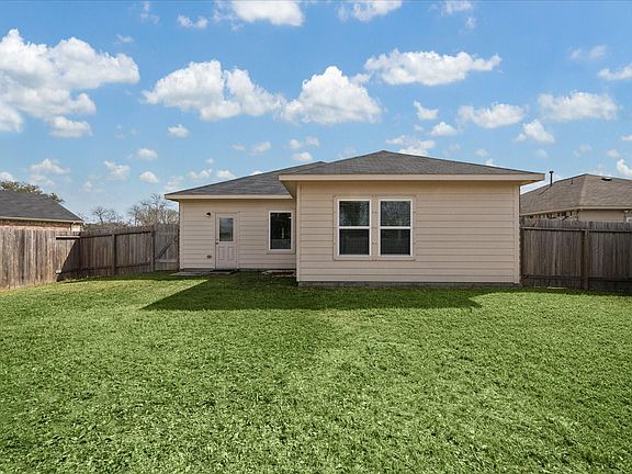 5th image of 7306 Parkview Dr