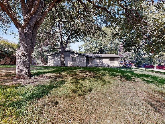 2nd image of 341 Arcadia St