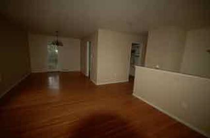 2nd image of 2733 Tanglewood Dr