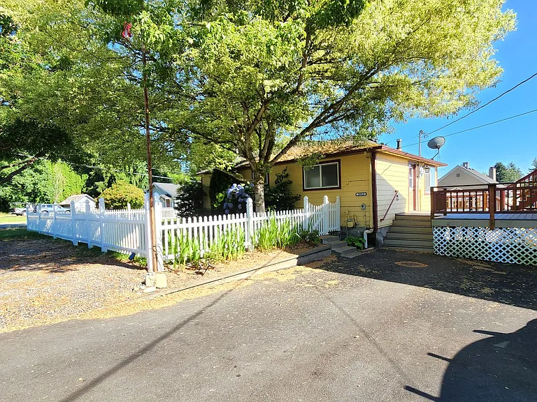 10914 Willow Rd — Photo 15