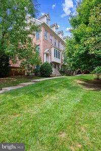 10605 Yorktown Dr, Fairfax, VA, 22030