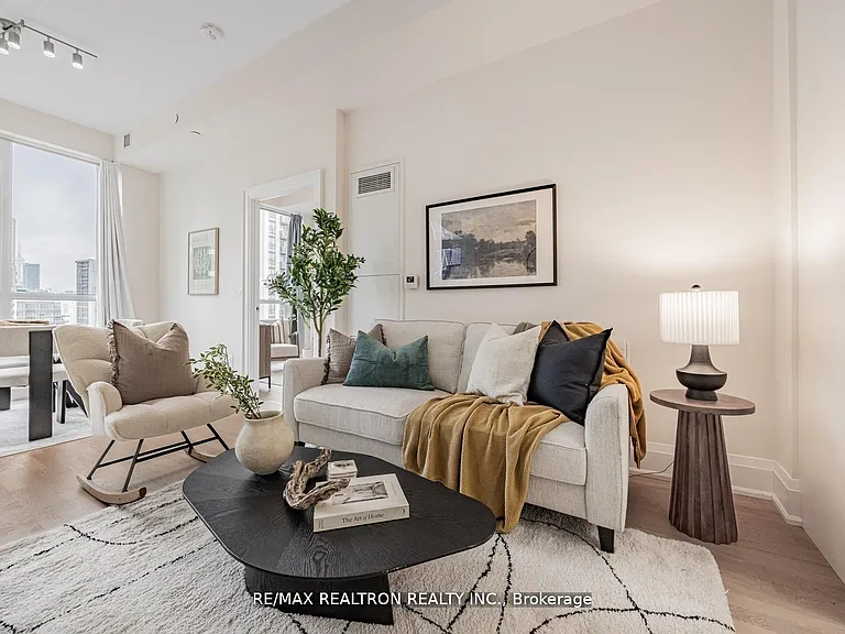 88 Cumberland St #1801 — Photo 17