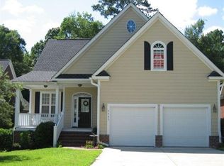 8635 Woodland Walk, North Charleston, SC 29420