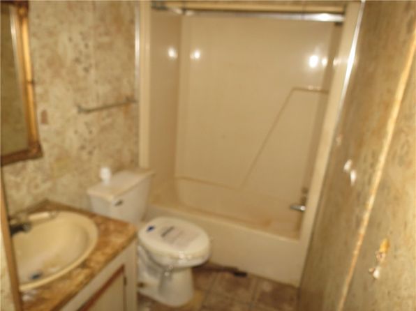 111 Shadywood Dr, Sandia, TX 78383