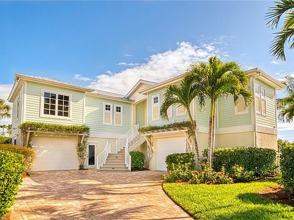 2nd image of 1717 Jewel Box Dr