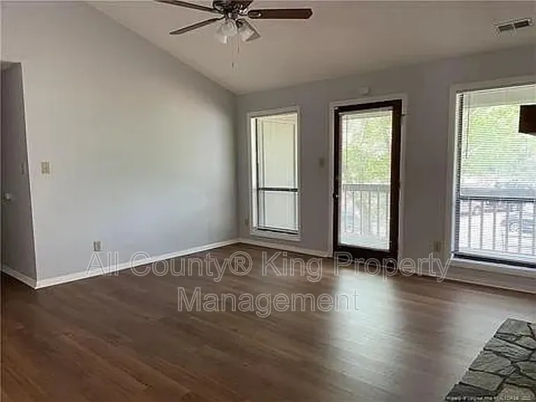 1866 Tryon Dr #8 — Photo 6