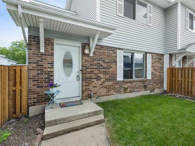 12 Scarlet Hawthorne Ct #12, Woodridge, IL, 60517