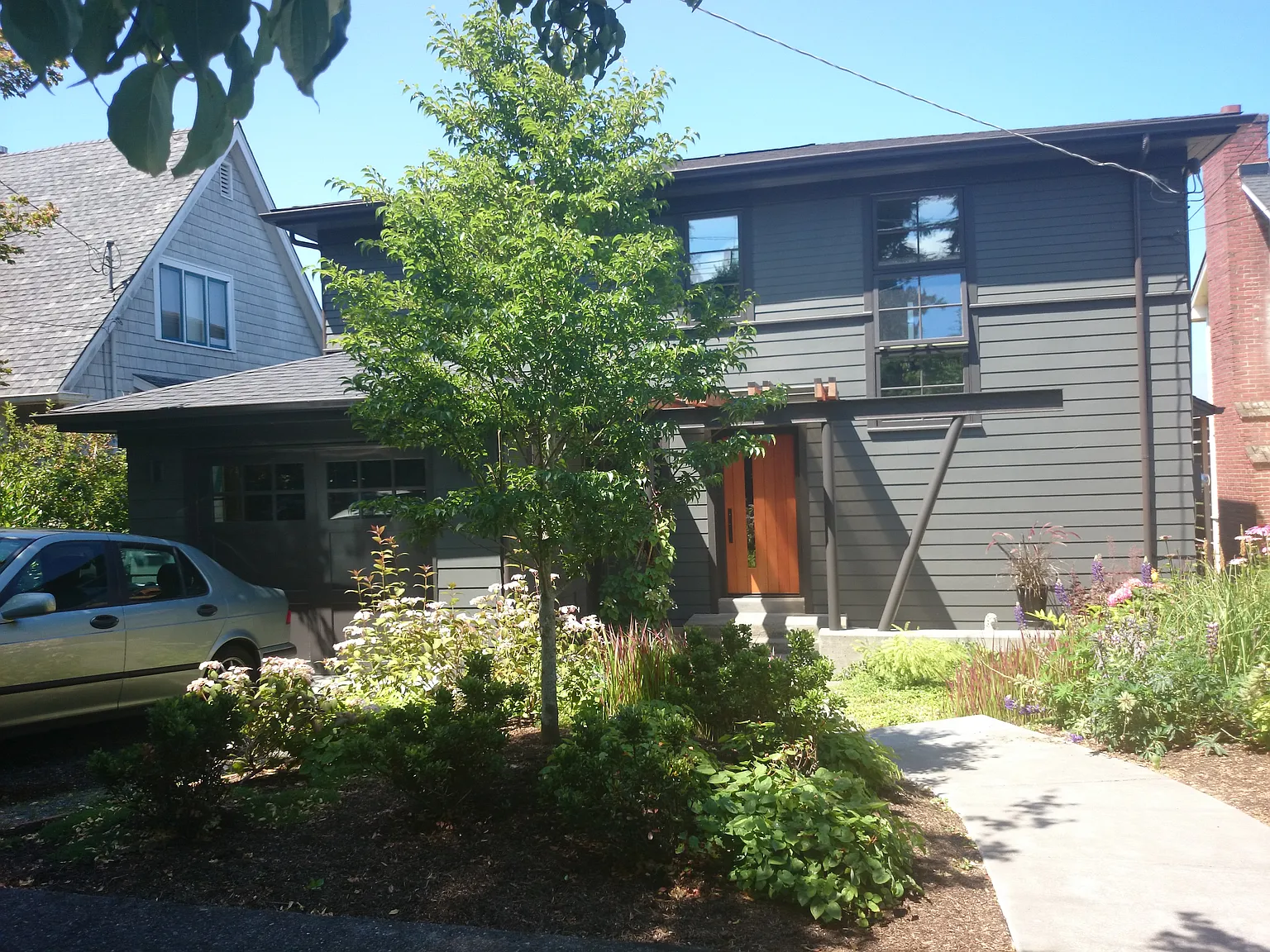 2425 29th Ave W photo 1