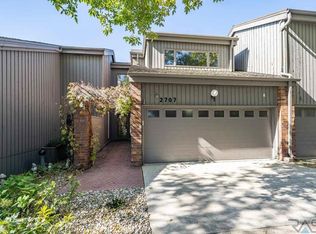 2707 S Ridgeview Way #2, Sioux Falls, SD 57105