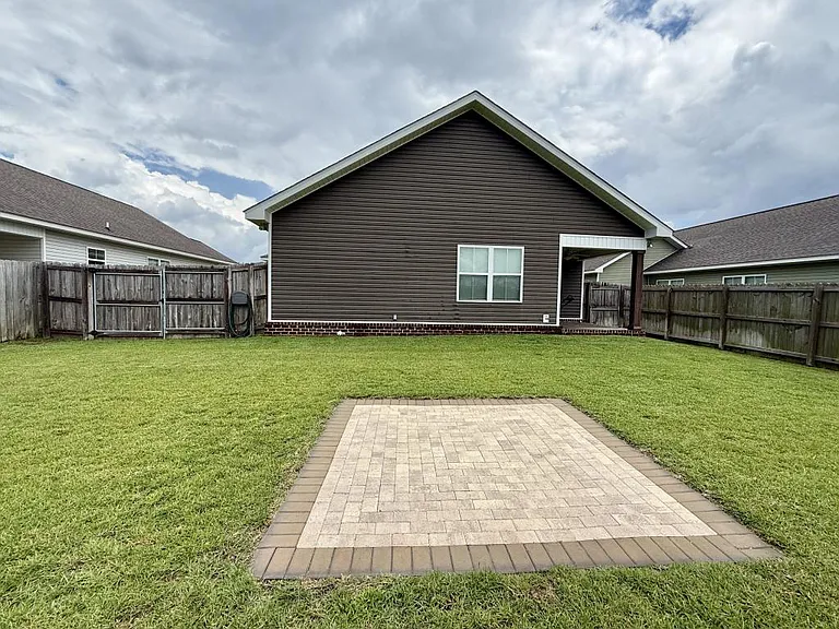 118 Mapleleaf Ct — Photo 17