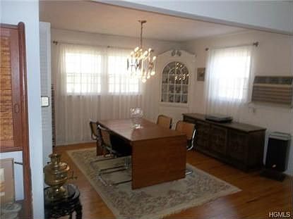 5th image of 13 Beverly Pl