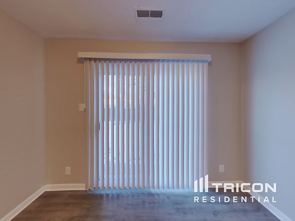 5th image of 1660 Brookview Dr