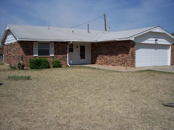 2612 NW 46th Pl, Lawton, OK 73505