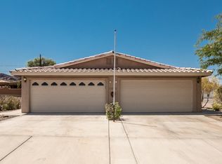2972 Osborn Dr, Lake Havasu City, AZ 86406
