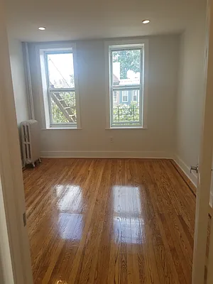 Rented by Shamco Management Corp | media 8