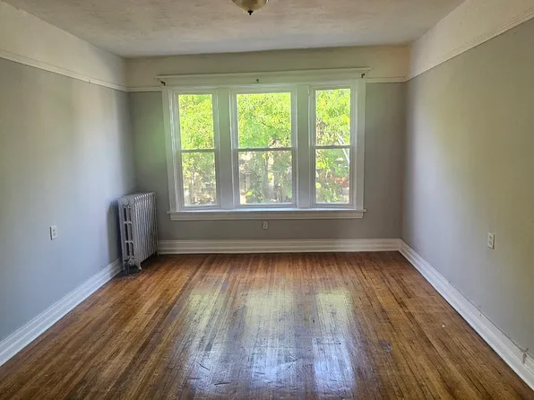 7349 S Yale Ave #2, Chicago, IL 60621