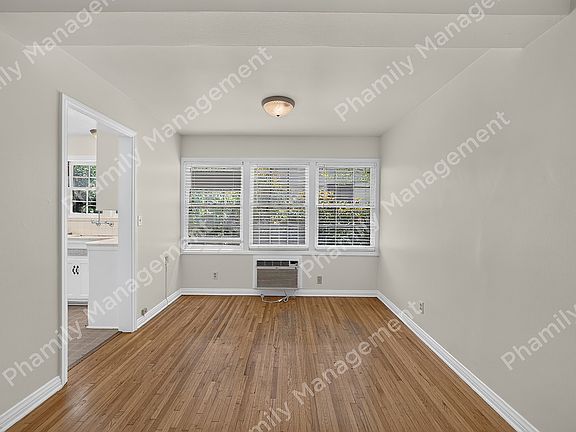 5th image of 1745 Grevelia St APT 11