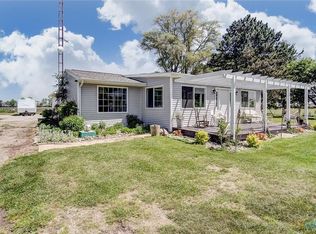 18606 Poe Rd, Weston, OH 43569