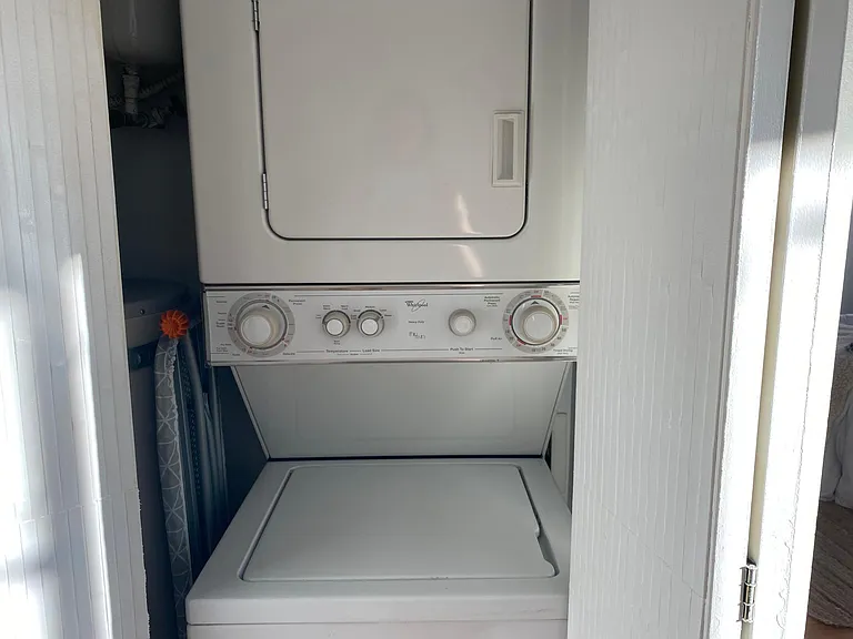 3717 California Ave SW #402 — Photo 14