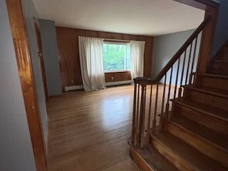 5th image of 42 Elderkin Ave