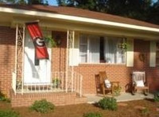 113 Lakeview Dr, Hawkinsville, GA 31036