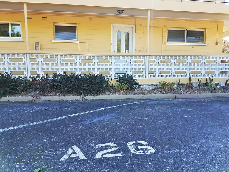 2155 Wood St #A26 — Photo 37