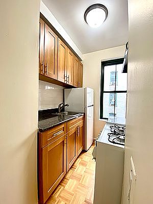 1st image of 510 E 79th St APT 3G