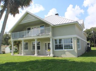 1662 Riverside Dr, Holly Hill, FL 32117