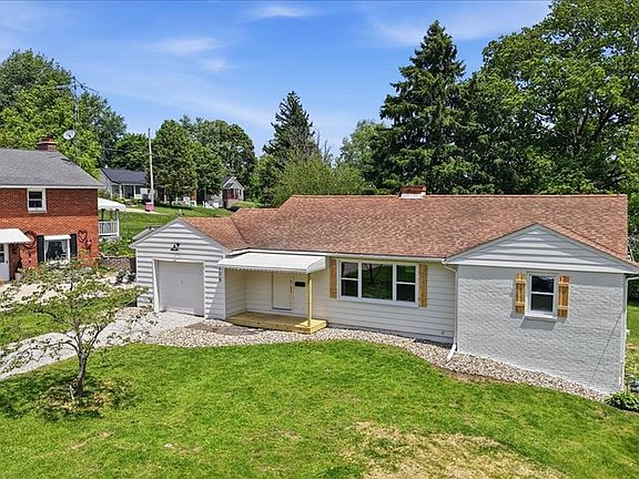 3rd image of 675 Wildwood Dr