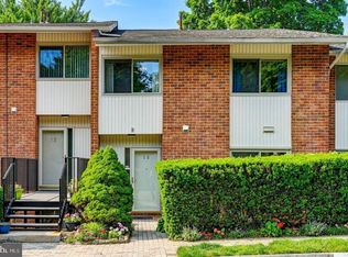 15 Stonehenge Cir #15, Baltimore, MD 21208