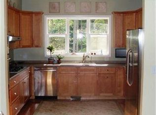 175 Miles Rd, Moreland Hills, OH 44022