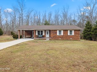 382 Hatler Rd, Crossville, TN 38555