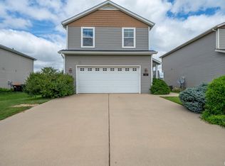 1425 Savile Ln, Washington, IL